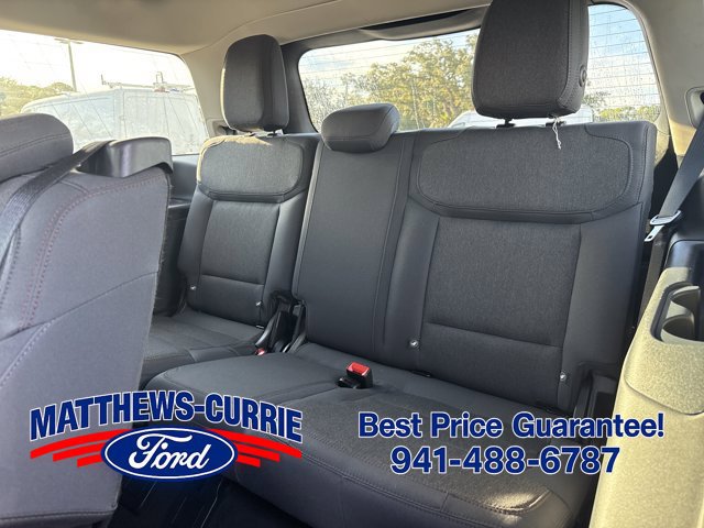 Certified 2025 Ford Expedition Active RWD image 13