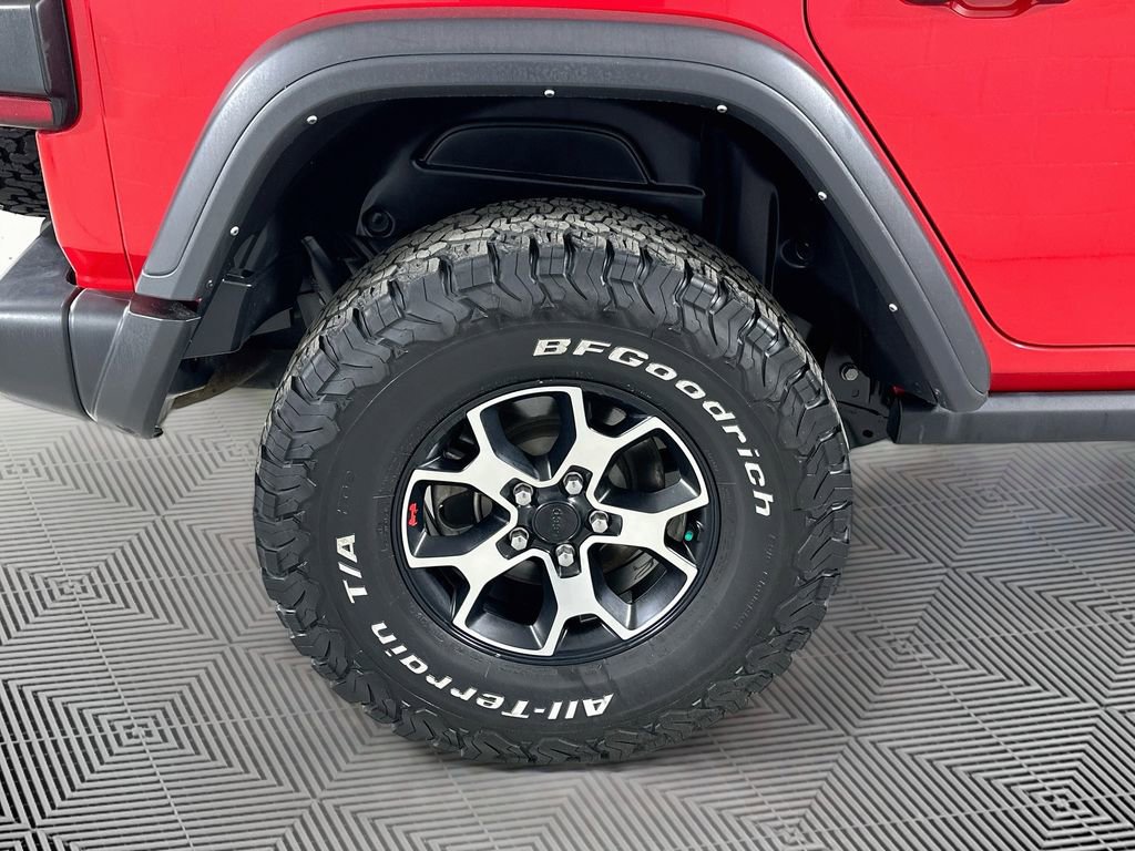 Used 2022 Jeep Wrangler Unlimited Rubicon w/ Cold Weather Group AWD/4WD image 29