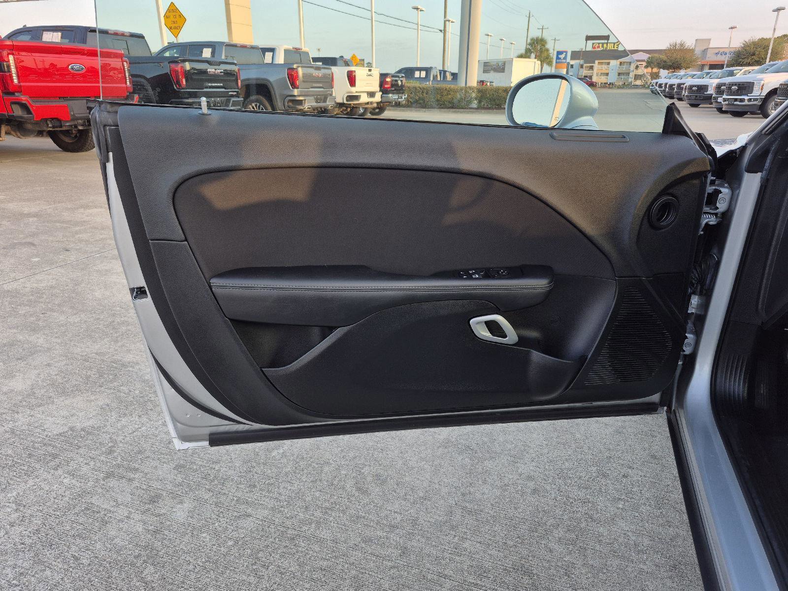 Used 2022 Dodge Challenger GT w/ Blacktop Package image 14