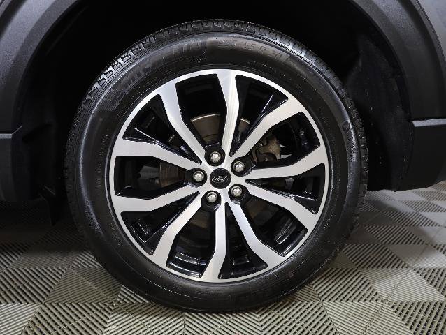 Certified 2025 Ford Explorer ST-Line AWD/4WD image 27