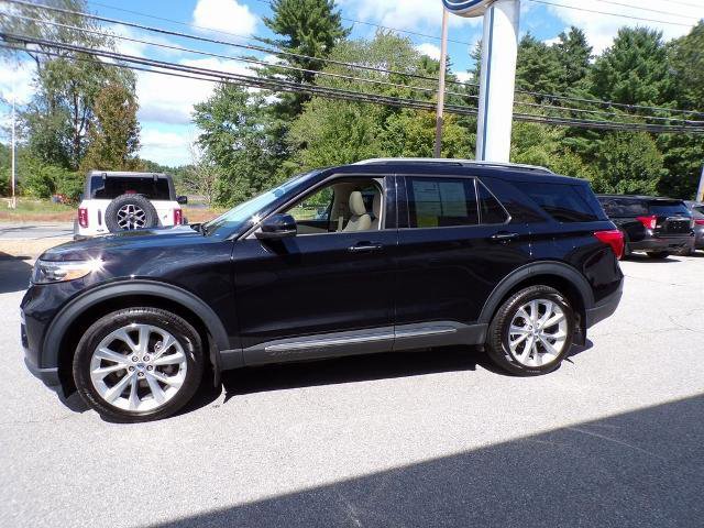 Certified 2022 Ford Explorer Platinum w/ Technology Package image 2