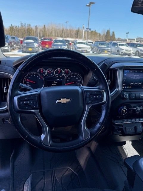 Used 2020 Chevrolet Silverado 1500 LT w/ All-Star Edition AWD/4WD image 25
