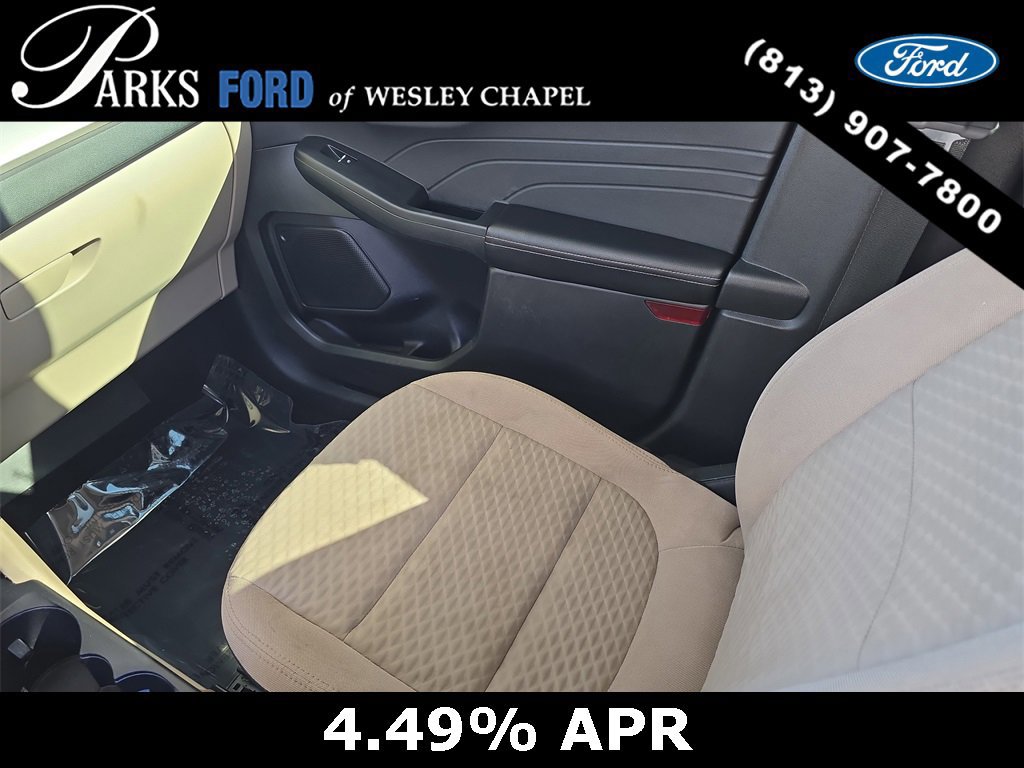 Certified 2022 Ford Escape SE w/ SE Sport Appearance Package image 14