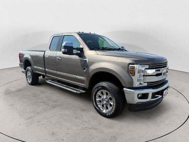 Certified 2018 Ford F250 Lariat w/ Chrome Package AWD/4WD image 3