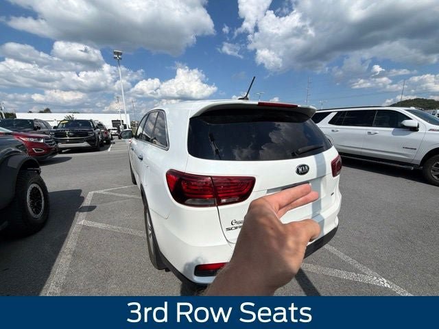 Used 2020 Kia Sorento LX AWD/4WD image 5