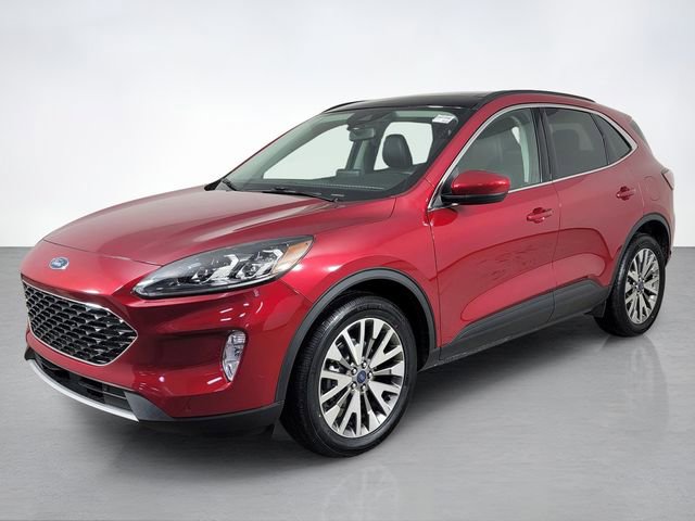 Certified 2022 Ford Escape Titanium w/ Class II Trailer Tow Package AWD/4WD image 7