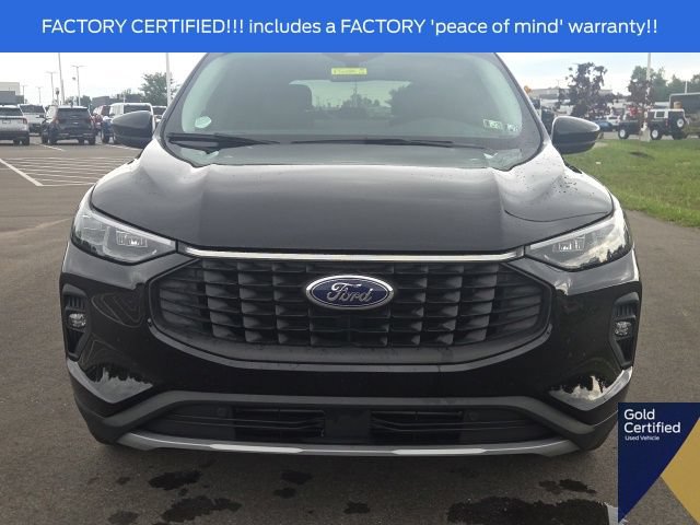 Certified 2025 Ford Escape Platinum AWD/4WD image 4