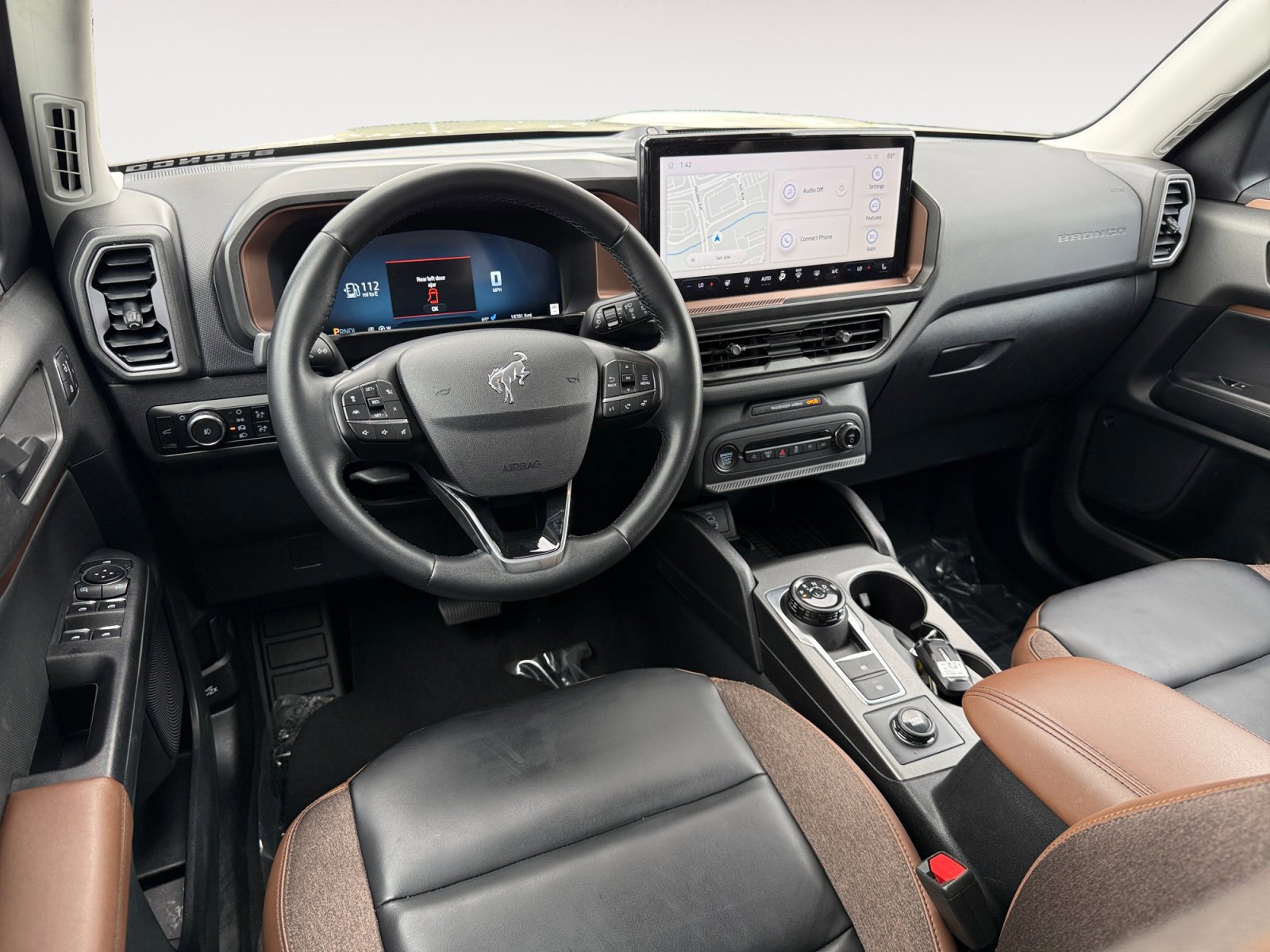 Certified 2025 Ford Bronco Sport Outer Banks w/ Outer Banks Tech Package+ AWD/4WD image 15