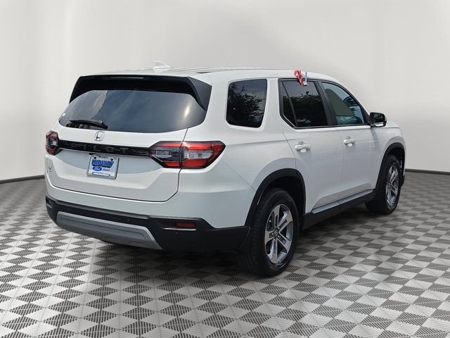 Used 2024 Honda Pilot EX-L image 6