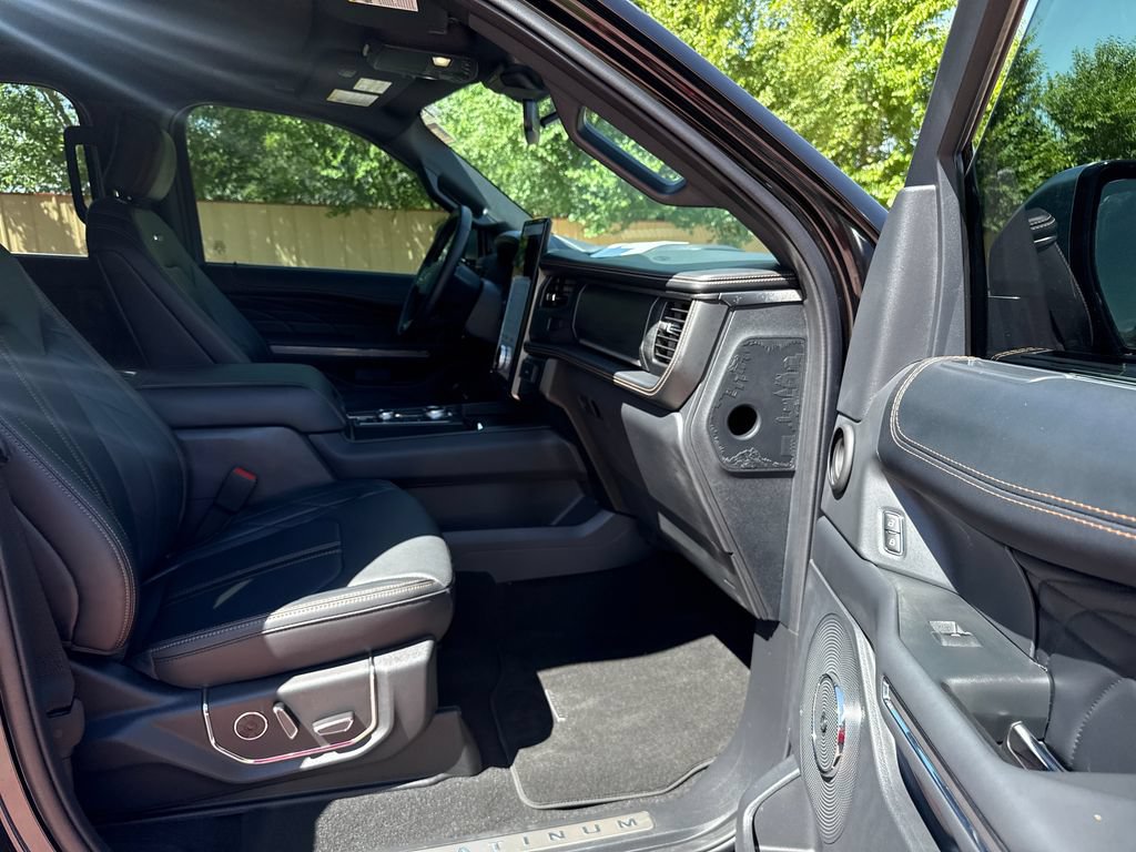 Certified 2024 Ford Expedition Max Platinum AWD/4WD image 31