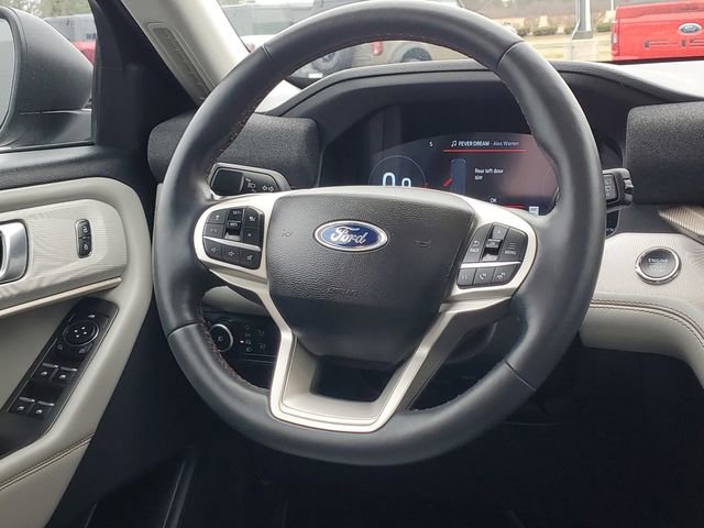 Certified 2025 Ford Explorer Active w/ Active Comfort Package AWD/4WD image 31