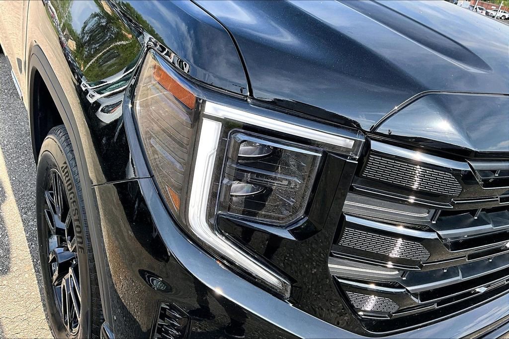 Used 2024 GMC Sierra 1500 Elevation AWD/4WD image 30
