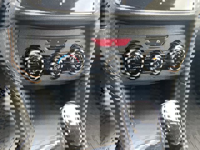 Used 2019 Subaru Crosstrek 2.0i Limited w/ Moonroof Package w/Navigation image 17