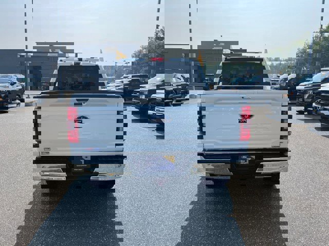 Certified 2022 Ford F150 XLT w/ Equipment Group 302A High image 3