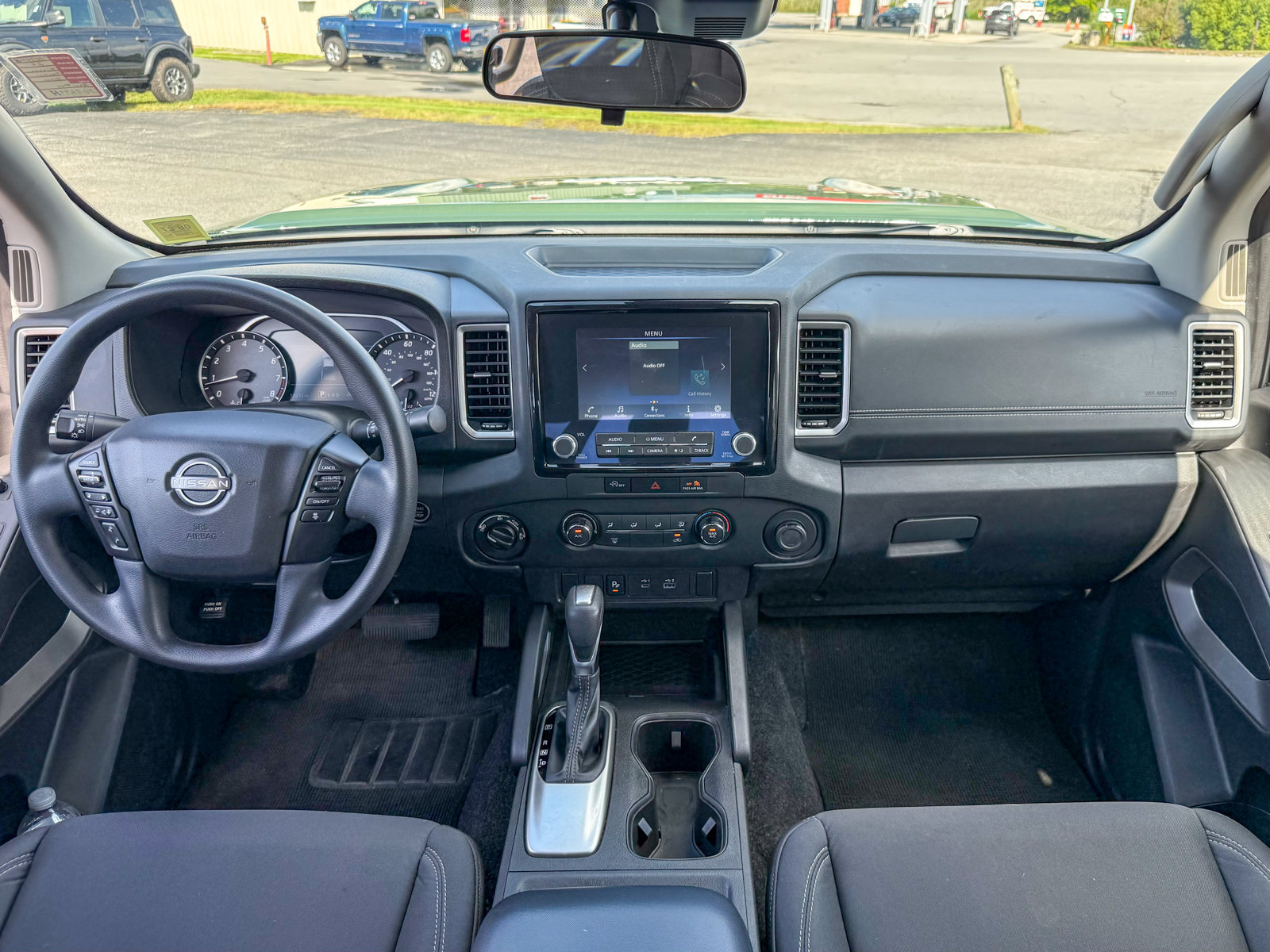 Used 2024 Nissan Frontier SV w/ Technology Package AWD/4WD image 20