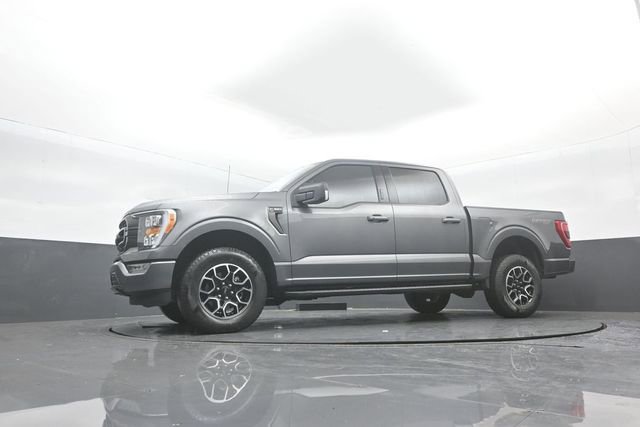 Certified 2022 Ford F150 XLT w/ Equipment Group 302A High image 28