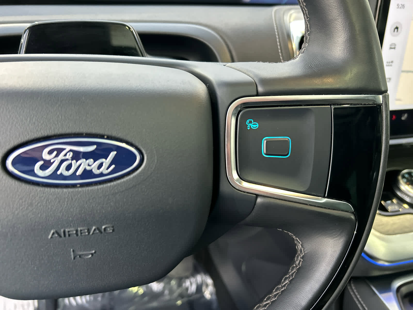 Certified 2025 Ford Expedition Max Platinum AWD/4WD image 35