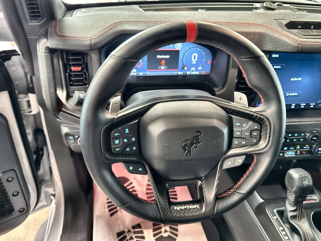 Certified 2025 Ford Bronco Raptor w/ Interior Carbon Fiber Pack AWD/4WD image 17