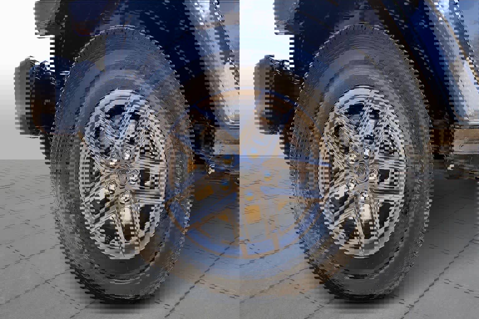 Used 2021 Jeep Gladiator Sport image 13