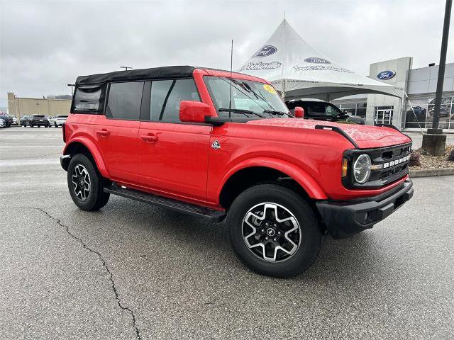 Certified 2023 Ford Bronco Outer Banks image 2