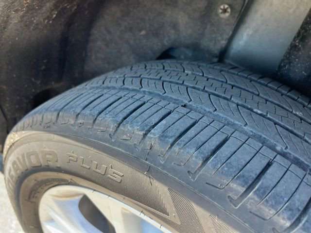 Certified 2017 Ford Escape SE FWD image 26