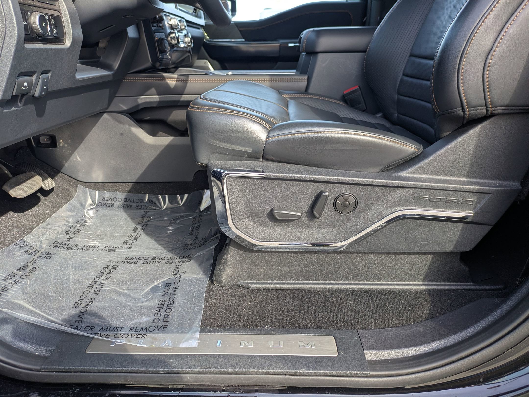 Certified 2024 Ford F250 Platinum image 13