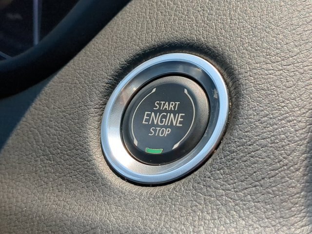 Used 2023 Cadillac XT4 Sport FWD image 28