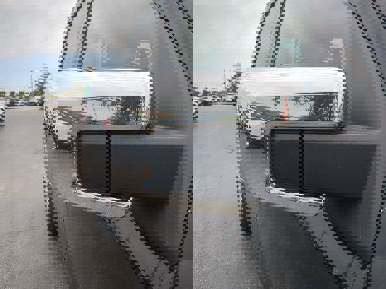 Certified 2023 Ford F150 Lariat w/ Equipment Group 502A High image 12