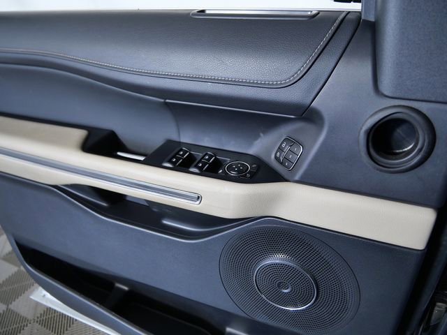 Certified 2023 Ford Expedition Max XLT image 26
