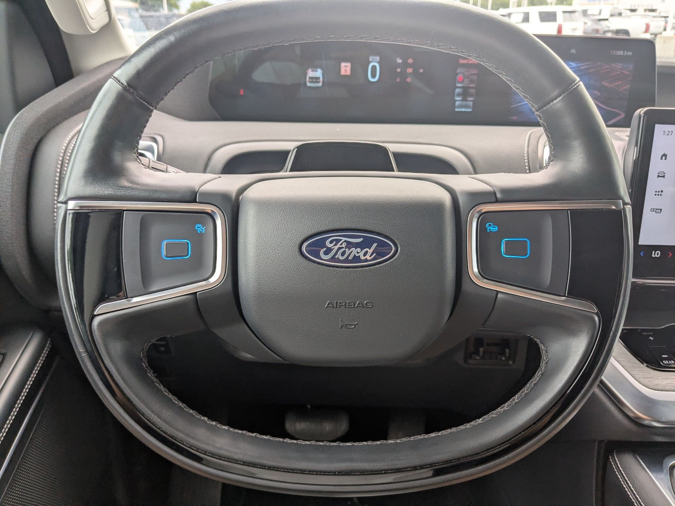 Certified 2025 Ford Expedition Platinum AWD/4WD image 18