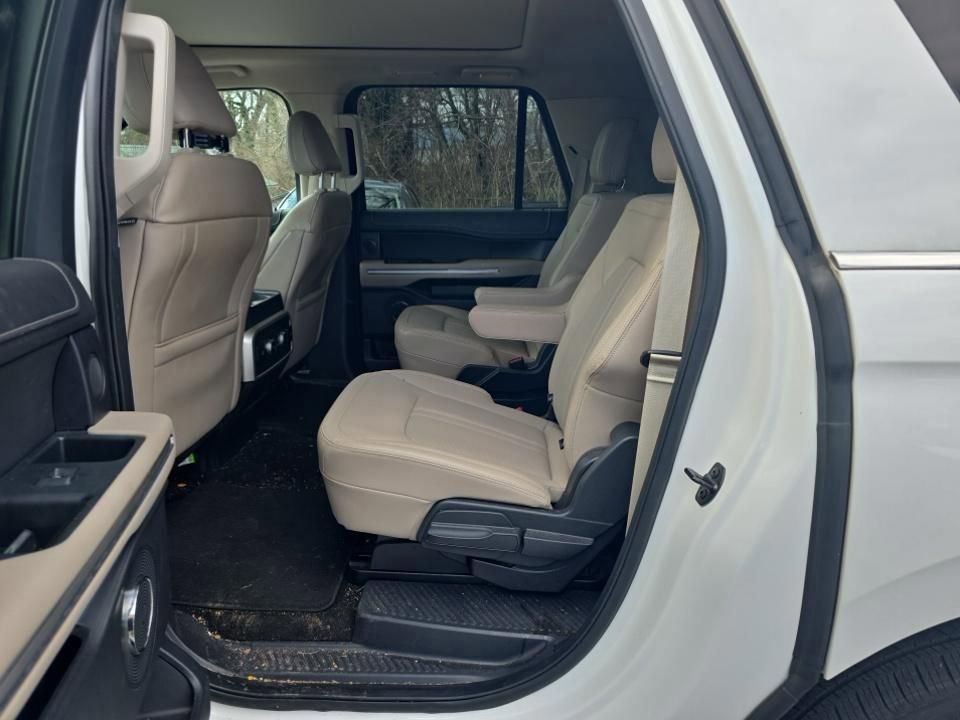 Certified 2022 Ford Expedition Max Limited AWD/4WD image 9