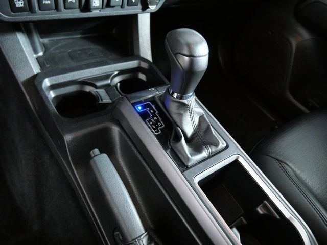 Used 2023 Toyota Tacoma TRD Sport w/ TRD Premium Sport Package AWD/4WD image 21
