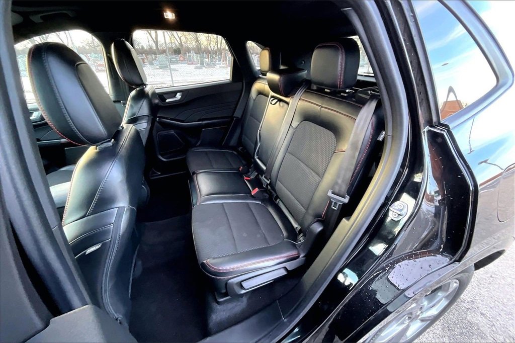 Certified 2023 Ford Escape ST-Line w/ Tech Pack #1 image 25