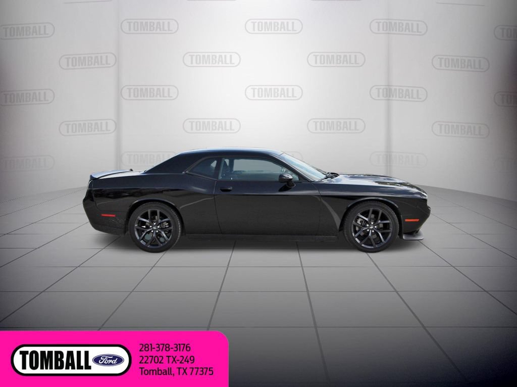 Used 2021 Dodge Challenger GT w/ Blacktop Package RWD image 9