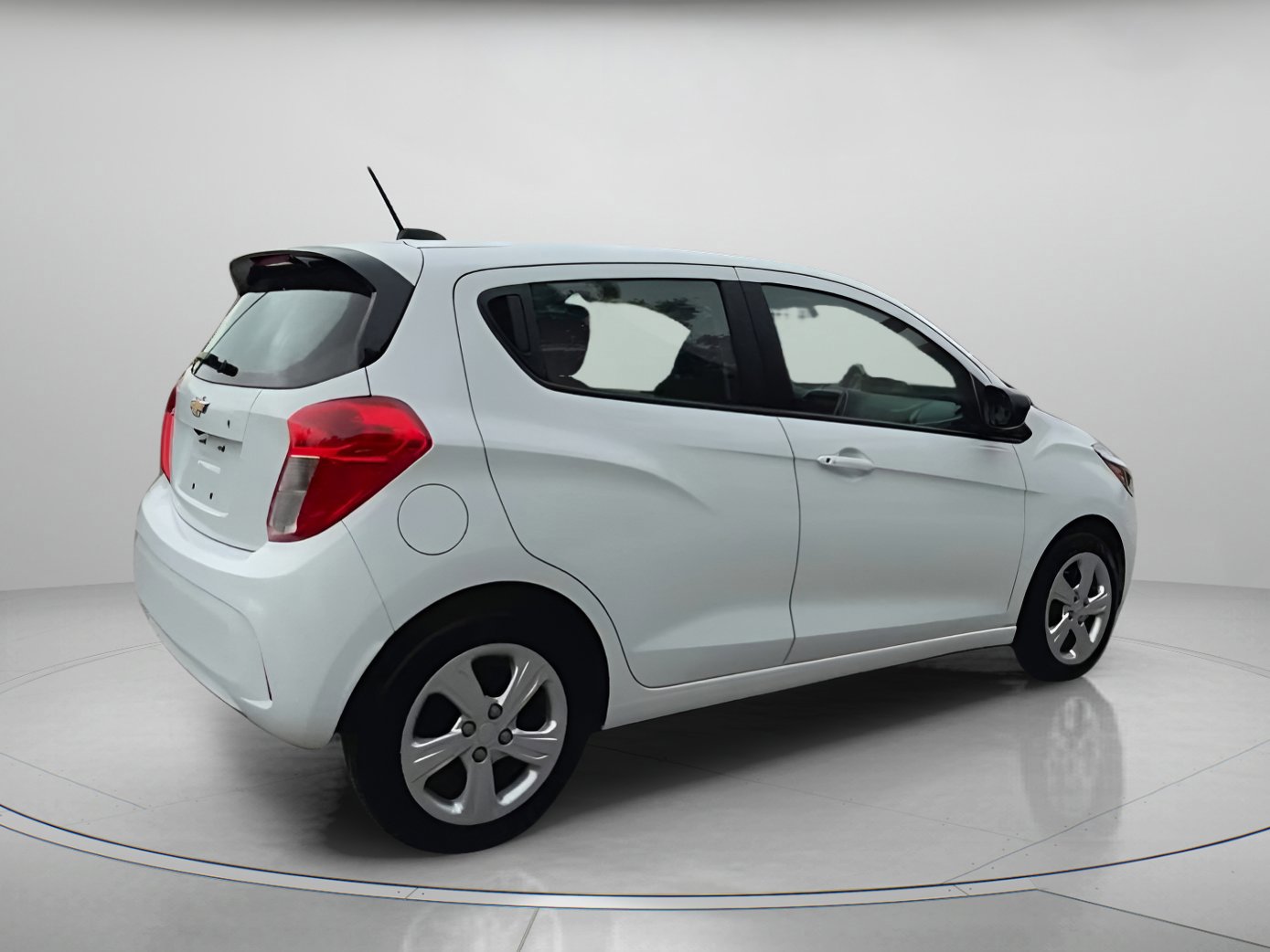 Used 2020 Chevrolet Spark LS image 22