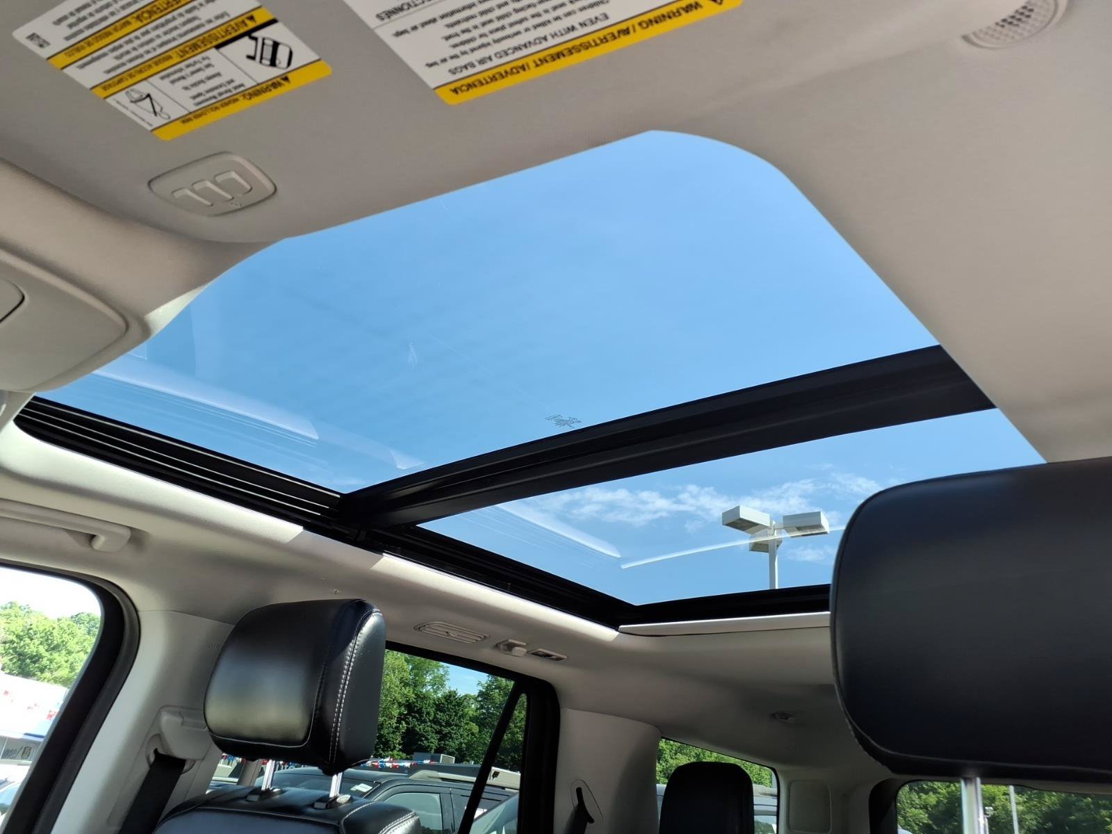 Certified 2025 Ford Expedition Platinum AWD/4WD image 26