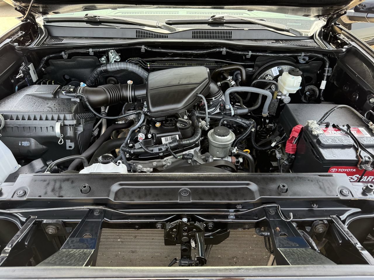 Used 2022 Toyota Tacoma SR w/ SR Convenience Package RWD image 26