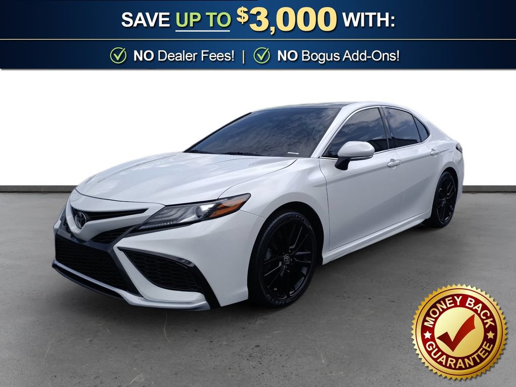 Used 2021 Toyota Camry XSE FWD image 1