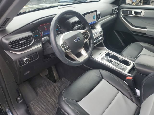 Certified 2023 Ford Explorer XLT w/ Equipment Group 202A AWD/4WD image 14