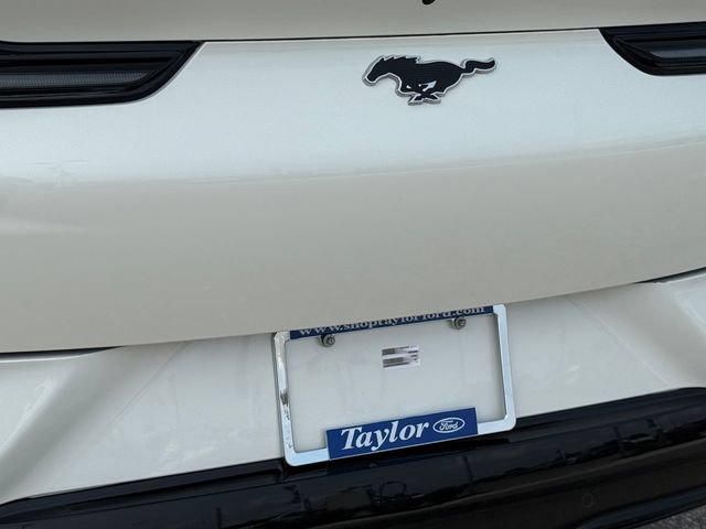 Certified 2022 Ford Mustang Mach-E Premium AWD/4WD image 31