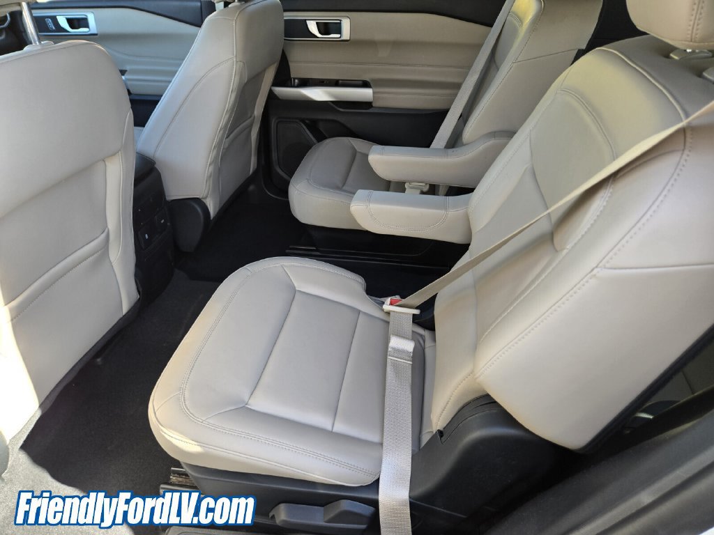 Certified 2023 Ford Explorer XLT w/ Equipment Group 202A RWD image 3