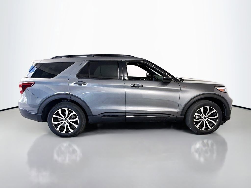 Certified 2023 Ford Explorer ST-Line w/ Class IV Trailer Tow Package AWD/4WD image 13