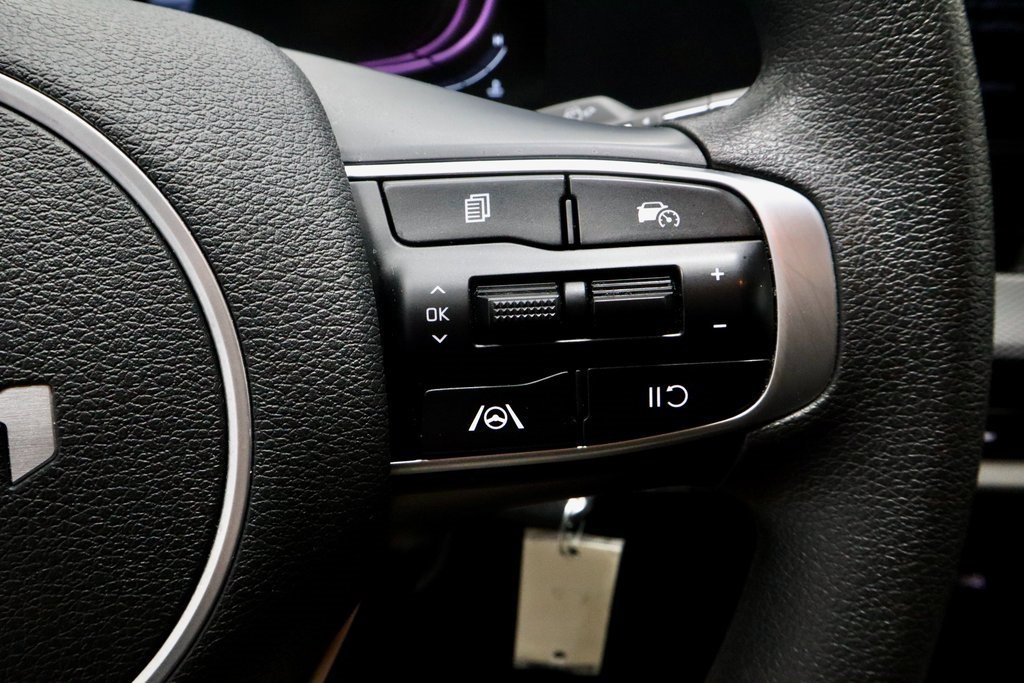 Used 2024 Kia Sportage LX image 28