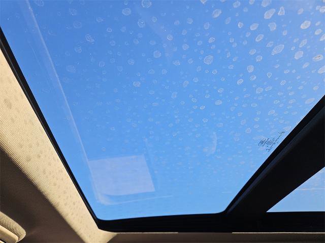 Certified 2022 Ford Explorer XLT w/ Equipment Group 202A image 8