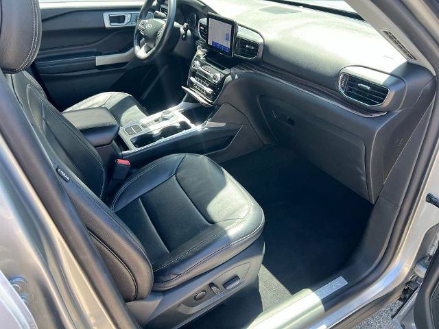 Certified 2023 Ford Explorer Limited RWD image 27