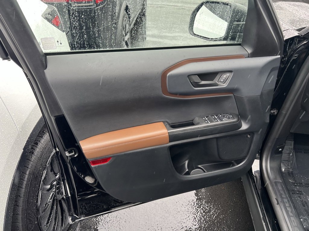 Certified 2021 Ford Bronco Sport Outer Banks w/ Outer Banks Package (96D) image 11