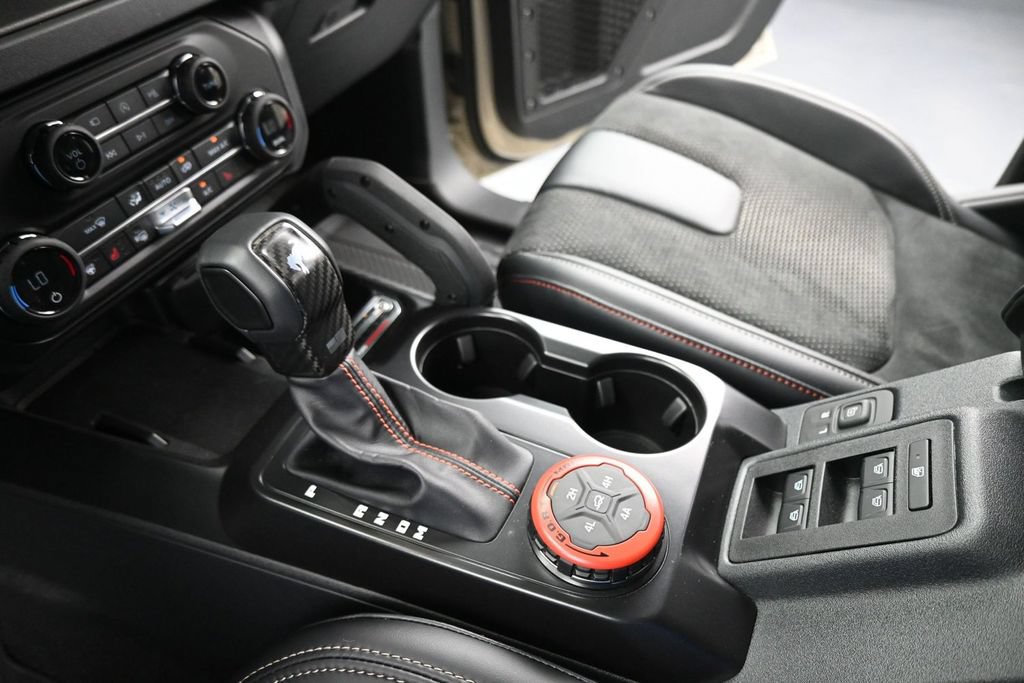 Certified 2026 Ford Bronco Raptor w/ Interior Carbon Fiber Pack AWD/4WD image 15