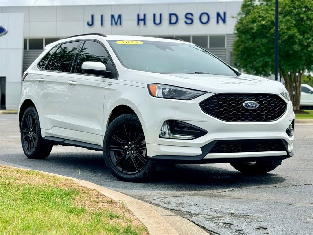Certified 2023 Ford Edge ST-Line AWD/4WD image 2