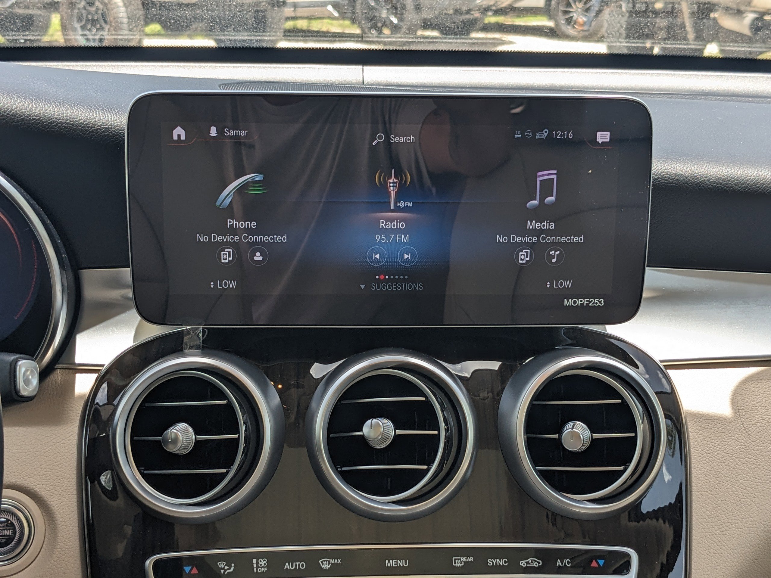 Used 2021 Mercedes-Benz GLC 300 4MATIC w/ Exterior Lighting Package image 15