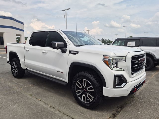Used 2021 GMC Sierra 1500 AT4 w/ Technology Package AWD/4WD image 1